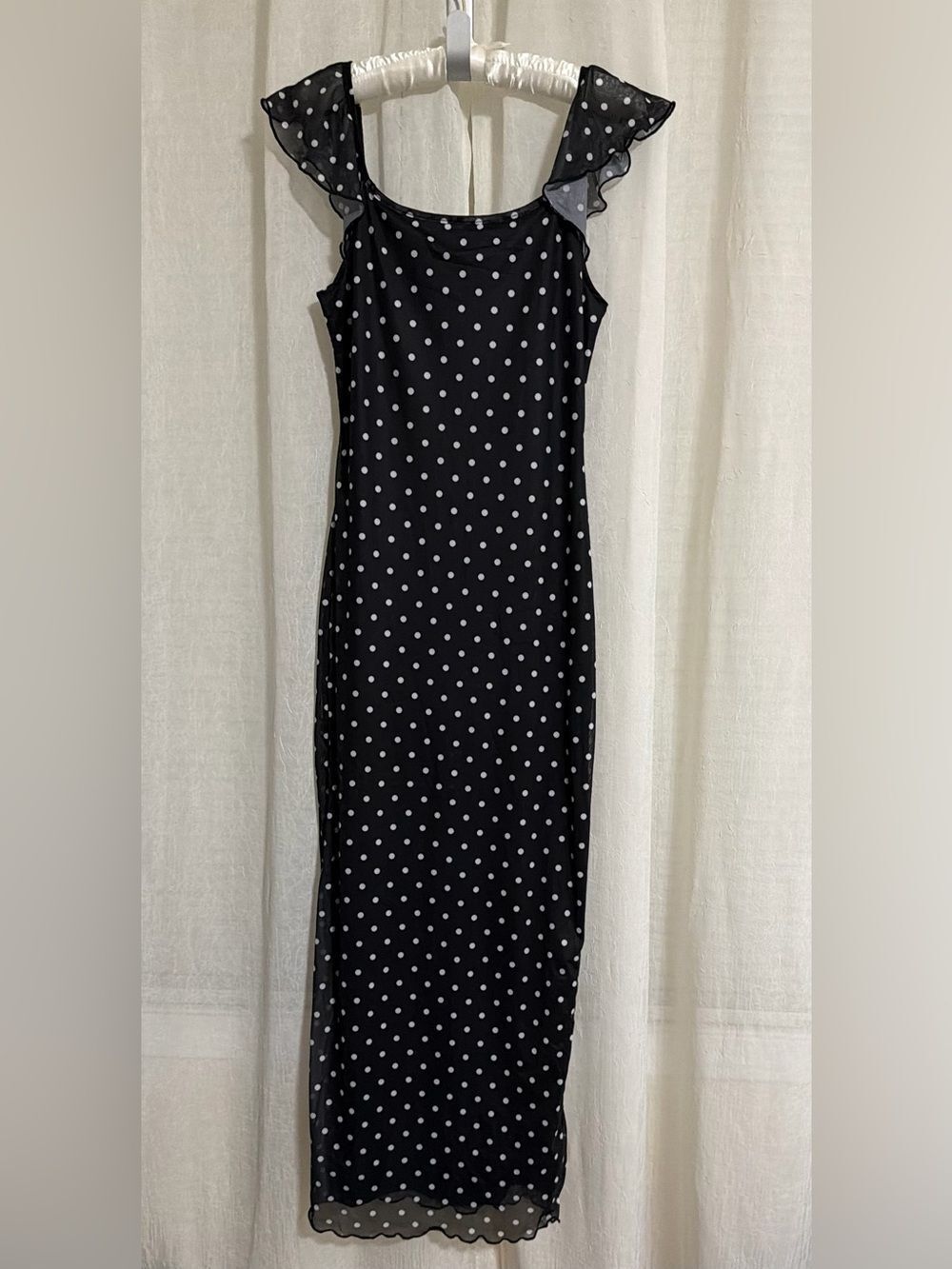 Amazon S Black White Polka Dot Cinched Ruffle Sleeve Maxi Dress